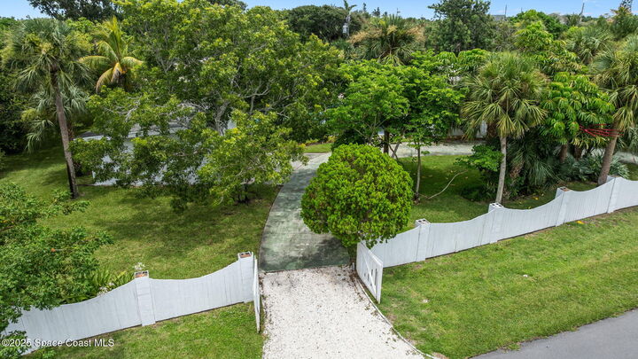 Property Photo:  180 Ibis Drive  FL 32951 