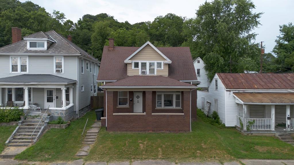 Property Photo:  16 High  Street  OH 45601 