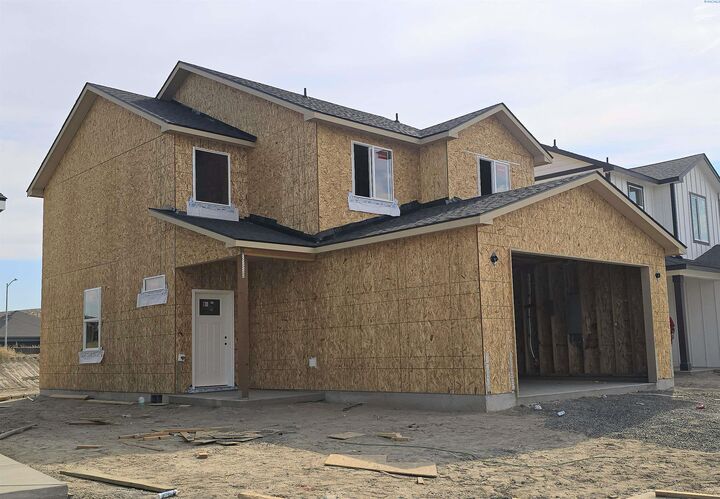 Property Photo: 3537 Stardust St. WA 99352