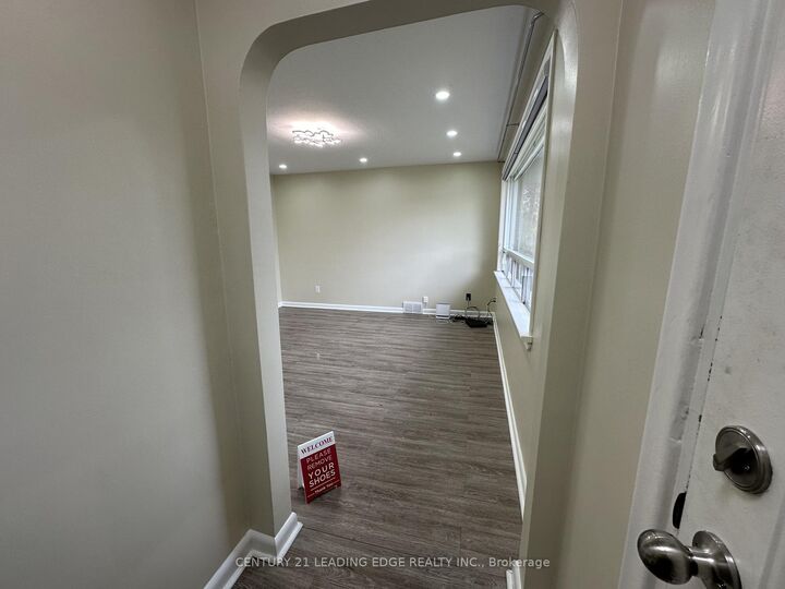 Photo de la propriété:  360 Guelph Street Upper  ON L1H 6J5 