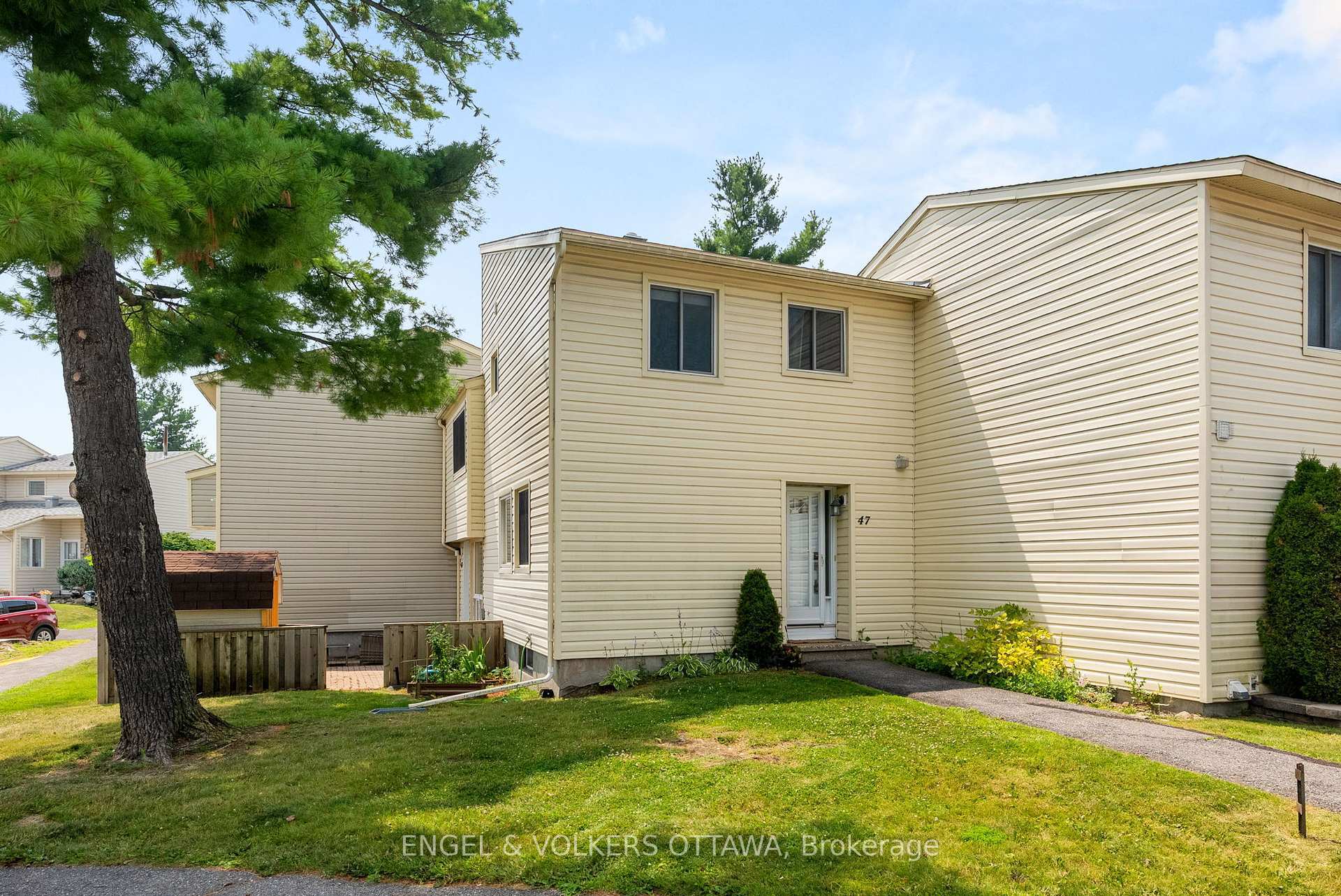 47 Malvern Drive 40  Barrhaven ON K2J 1M8 photo