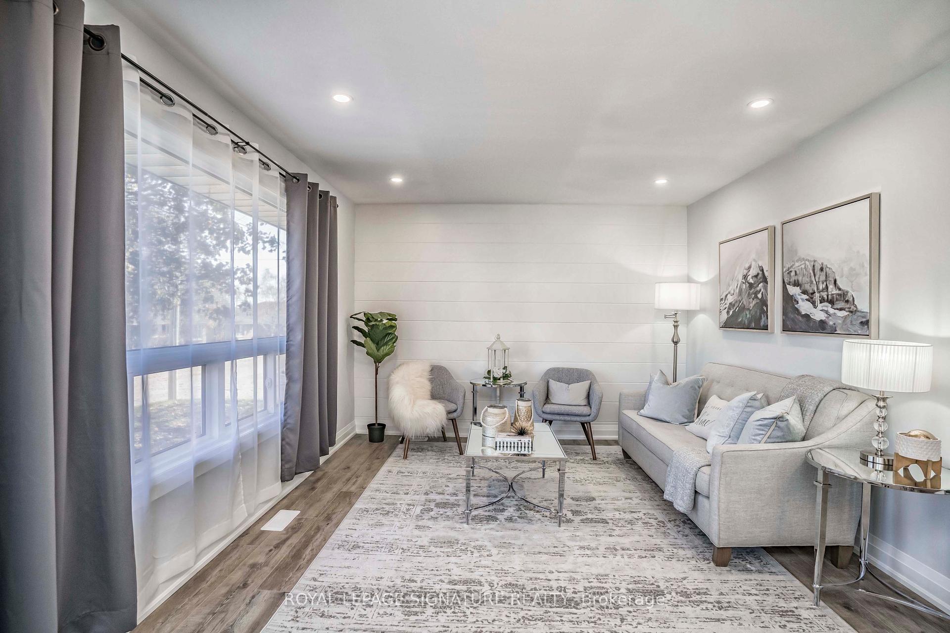 Property Photo:  480 Browning Street  ON L1H 6S9 