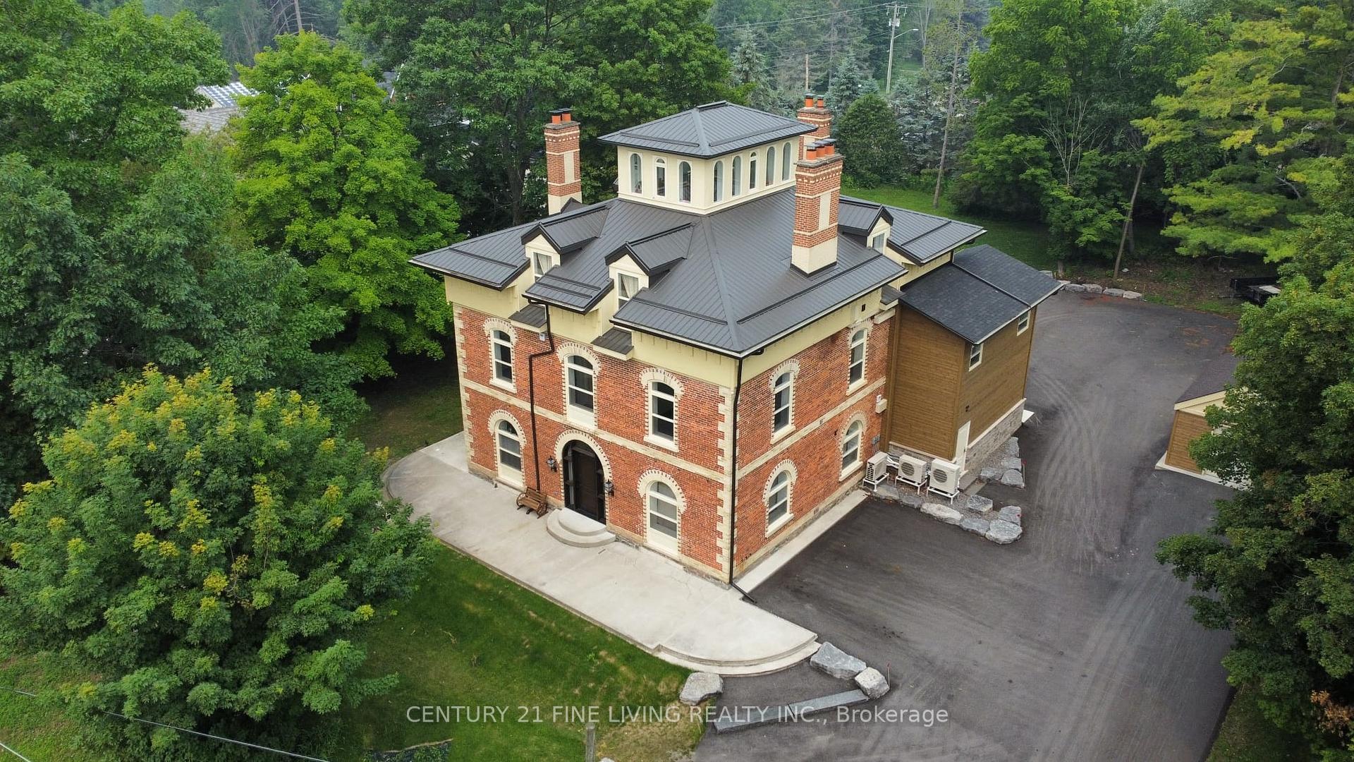 Property Photo: 1614 Ridge Road E 202 ON L0L 1T0