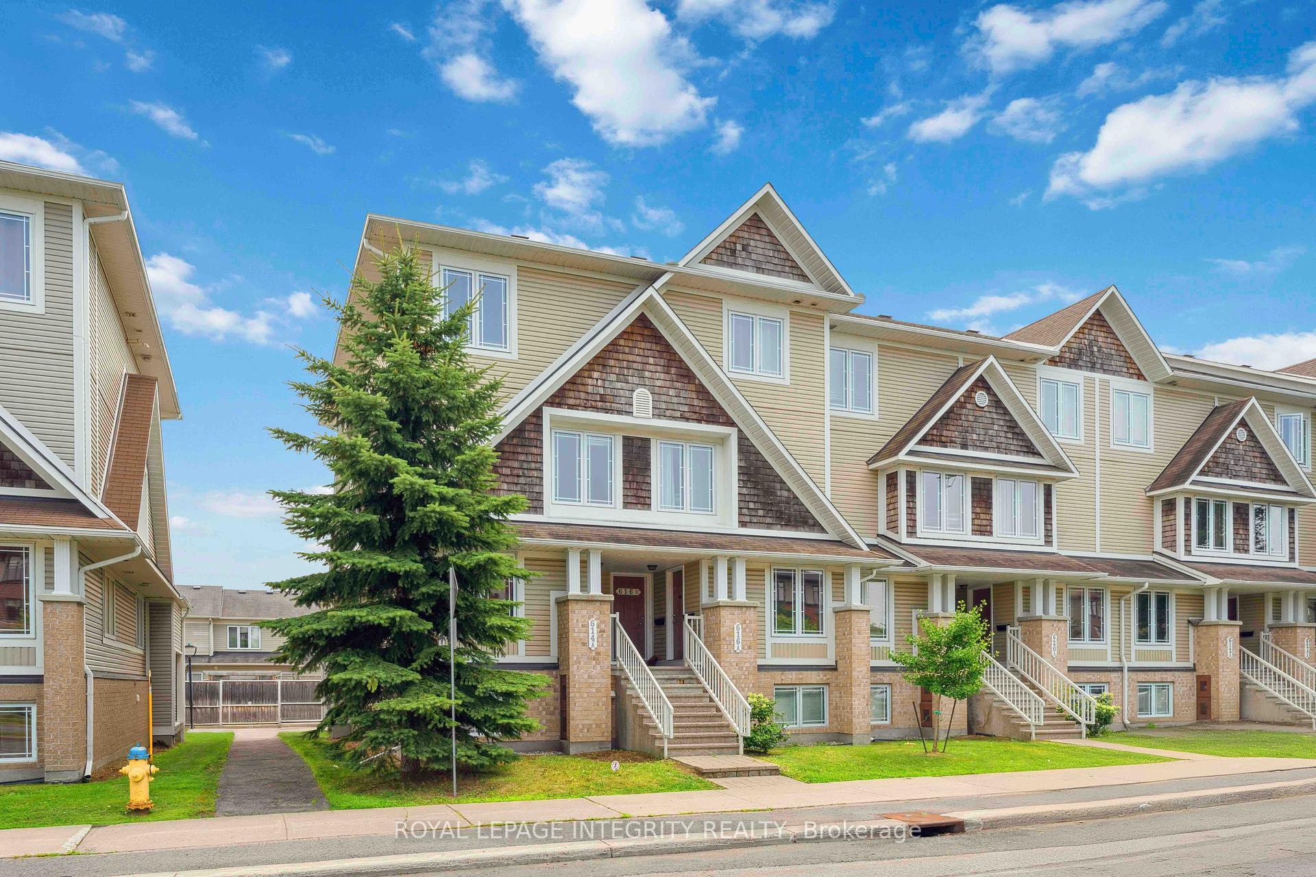 Property Photo: 616 Chapman Mills Drive A ON K2J 0V4