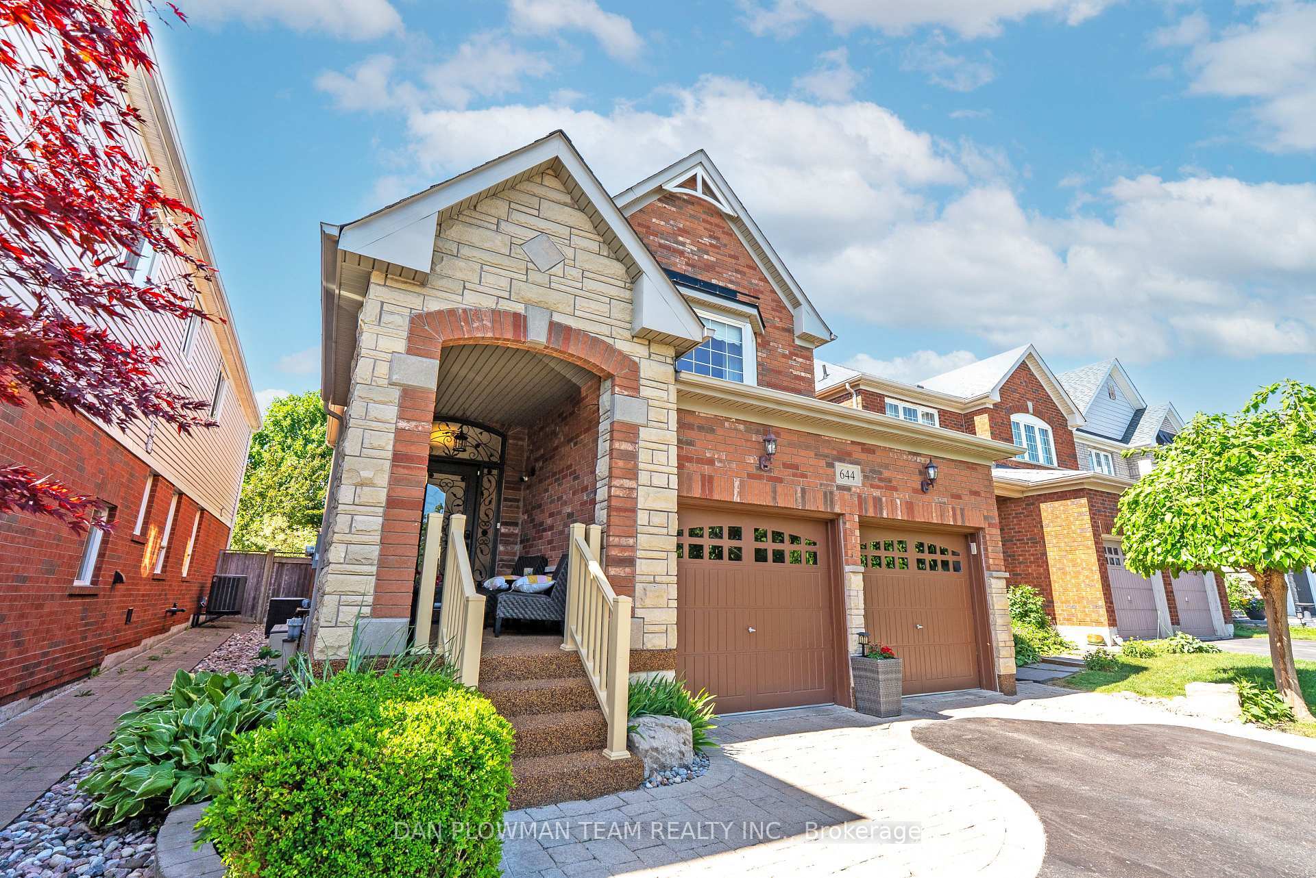 Property Photo:  644 Blackwood Boulevard  ON L1K 0G7 