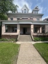 Property Photo: 5807 Bartlett St 2 PA 15217
