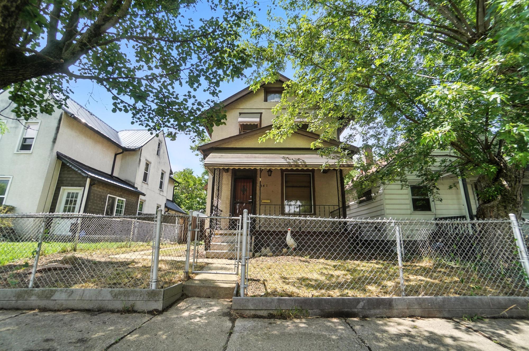 Property Photo: 341 S Highland Avenue OH 43223