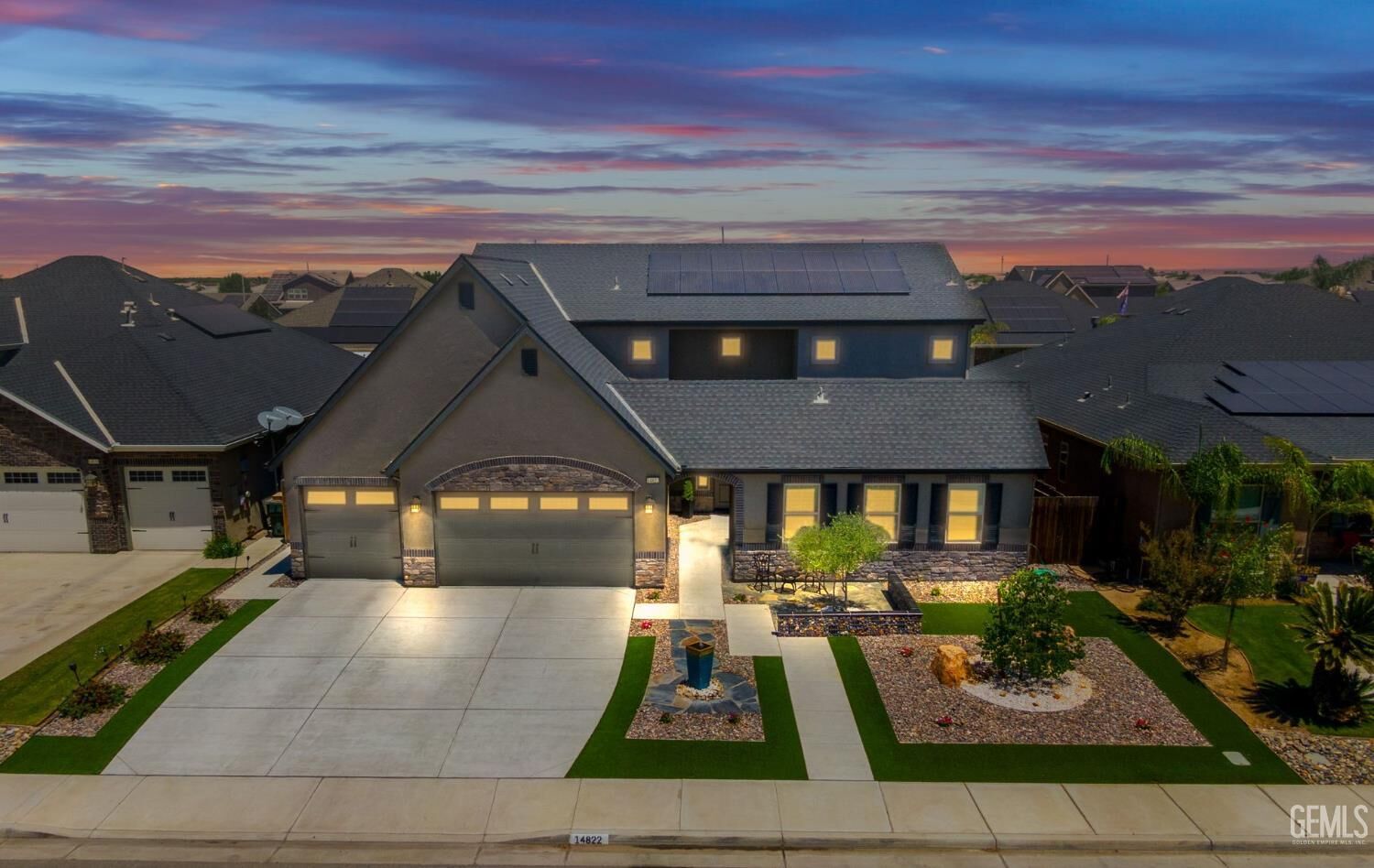 Property Photo:  14822 Plumeria Court  CA 93314 