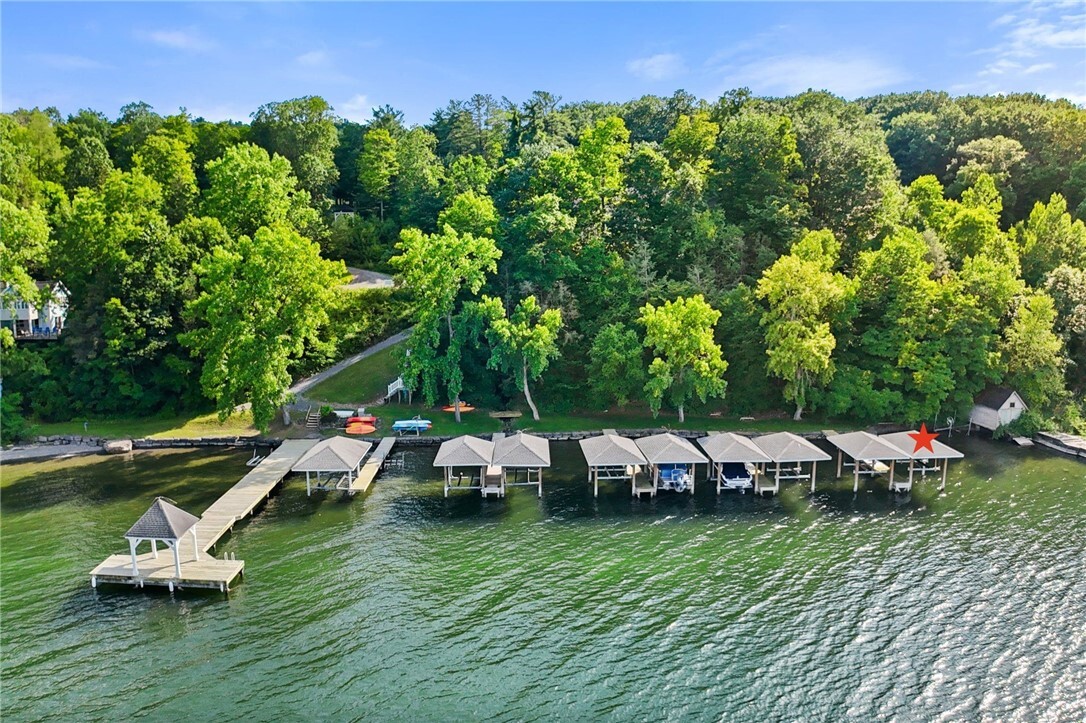 Property Photo: 5234 Oak Harbor Road NY 14521