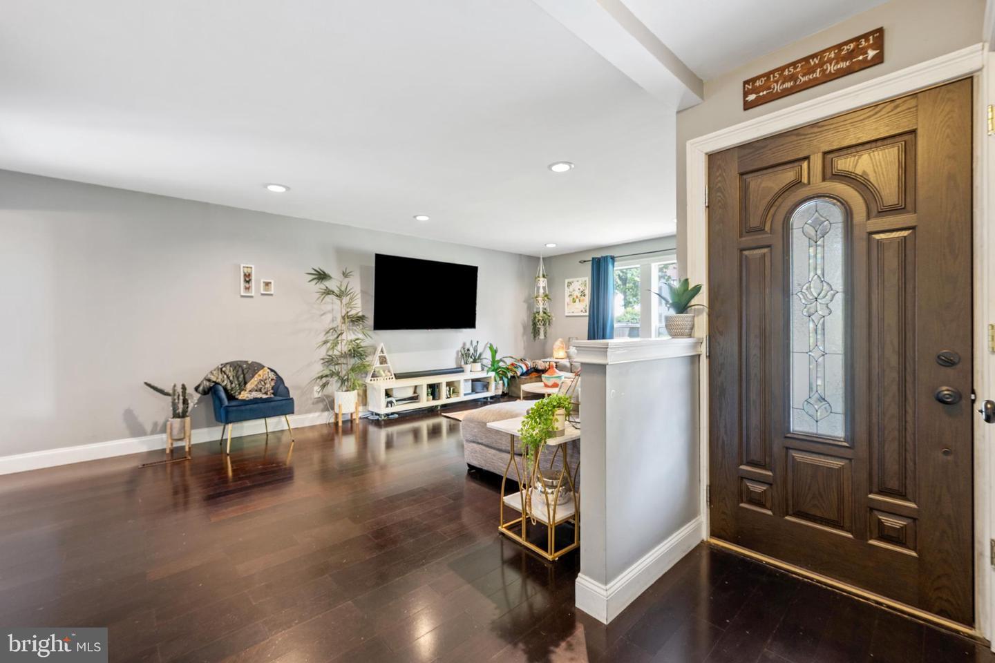 Property Photo:  25 Pennington Road  NJ 08520 