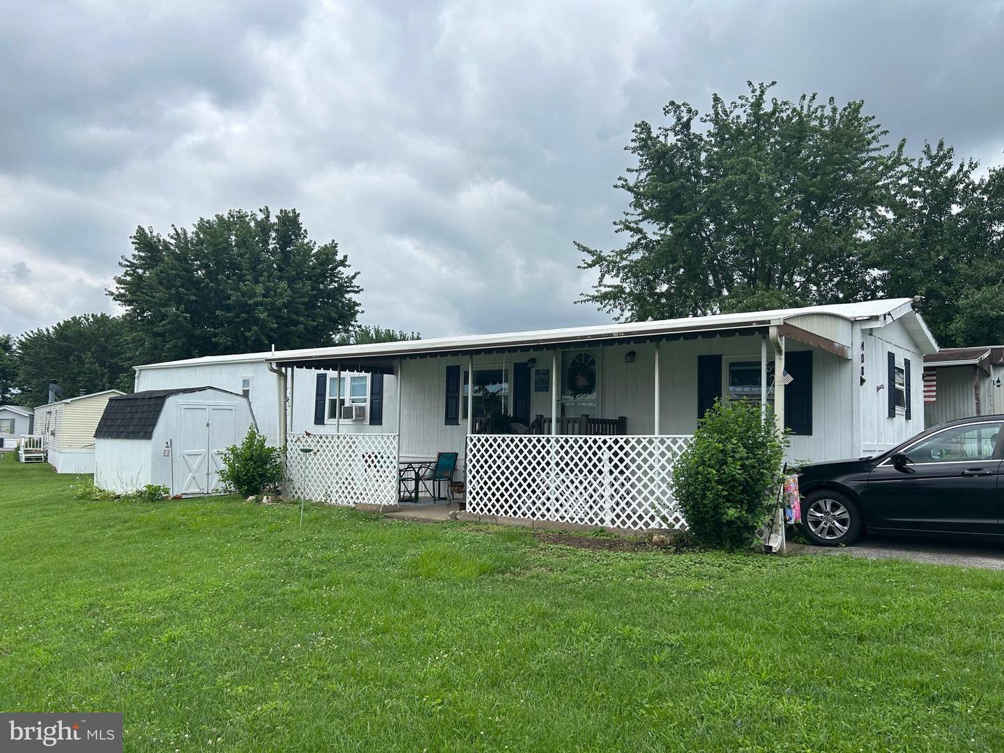 Property Photo:  408 Waldorf  PA 17404 