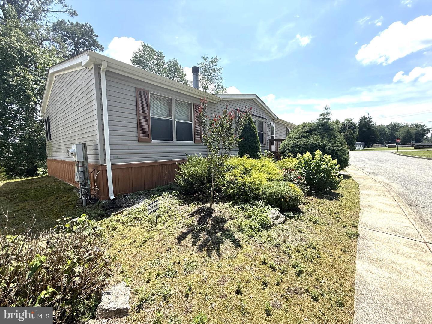 Property Photo:  2 Eisenhower Boulevard  NJ 08332 