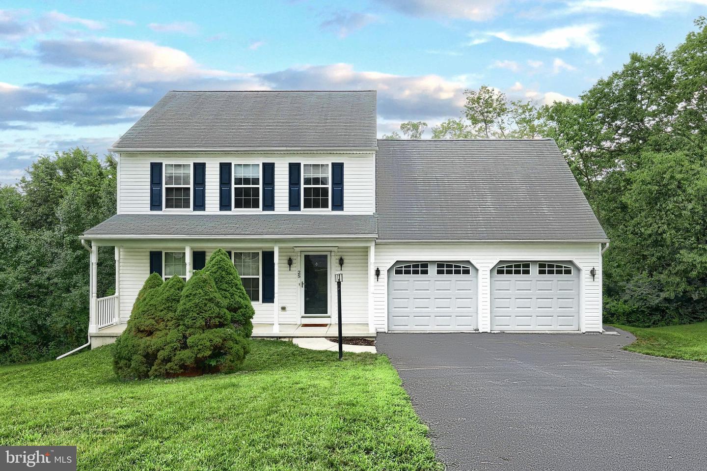 25 Westminster  Mount Wolf PA 17347 photo