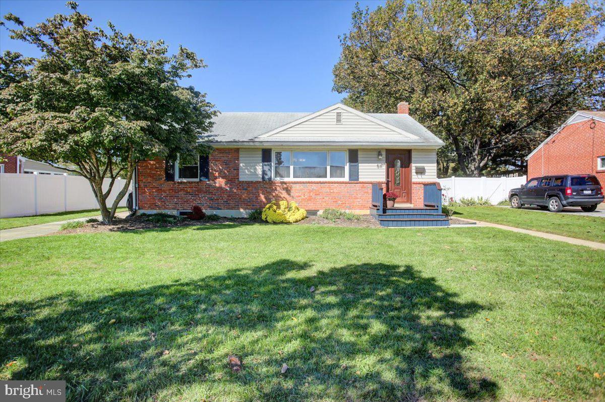 Property Photo:  511 E Coover Street  PA 17055 
