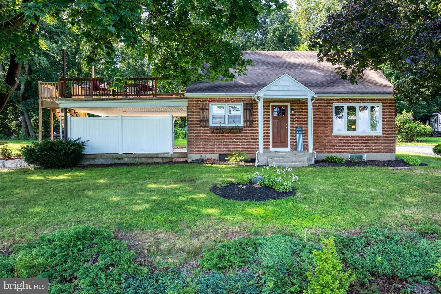 661 Reisinger Avenue  Wrightsville PA 17368 photo