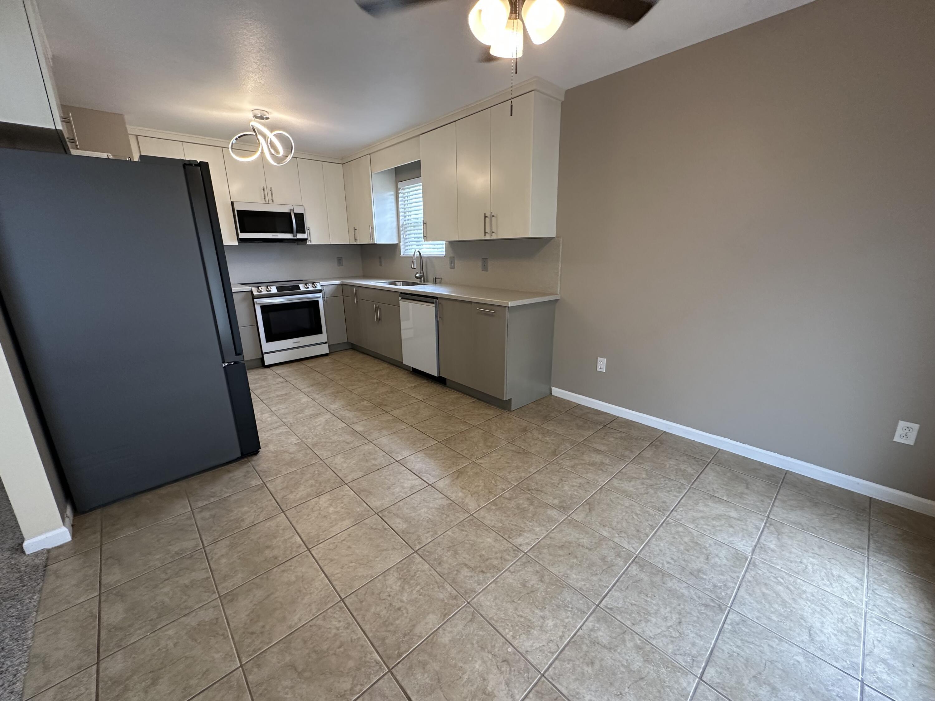 Property Photo: 100 Port Way MO 65201