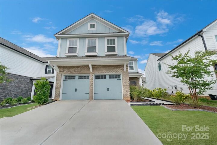 Property Photo:  1207 Scotch Meadows Loop  NC 28110 