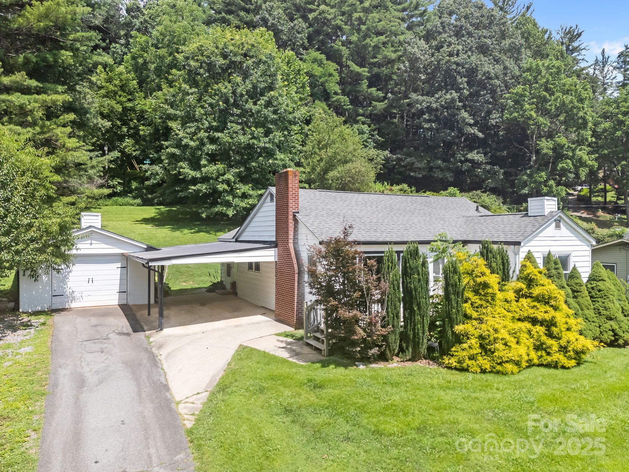 119 Clement Drive  Waynesville NC 28786 photo