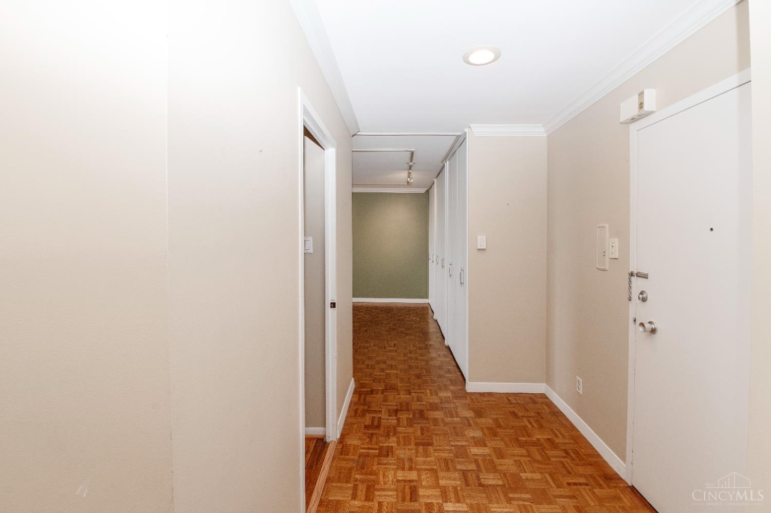 Property Photo: 2324 Madison Road OH 45208