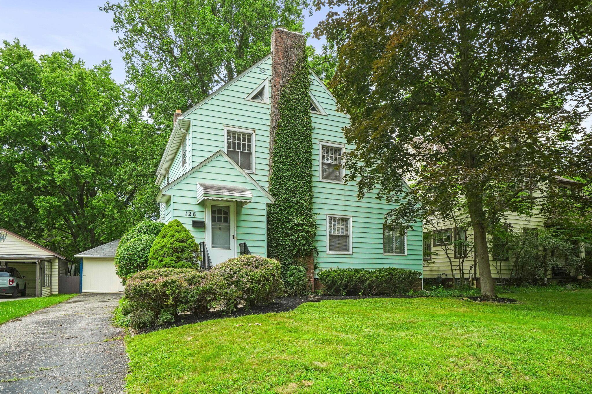 126 Erie Road  Columbus OH 43214 photo