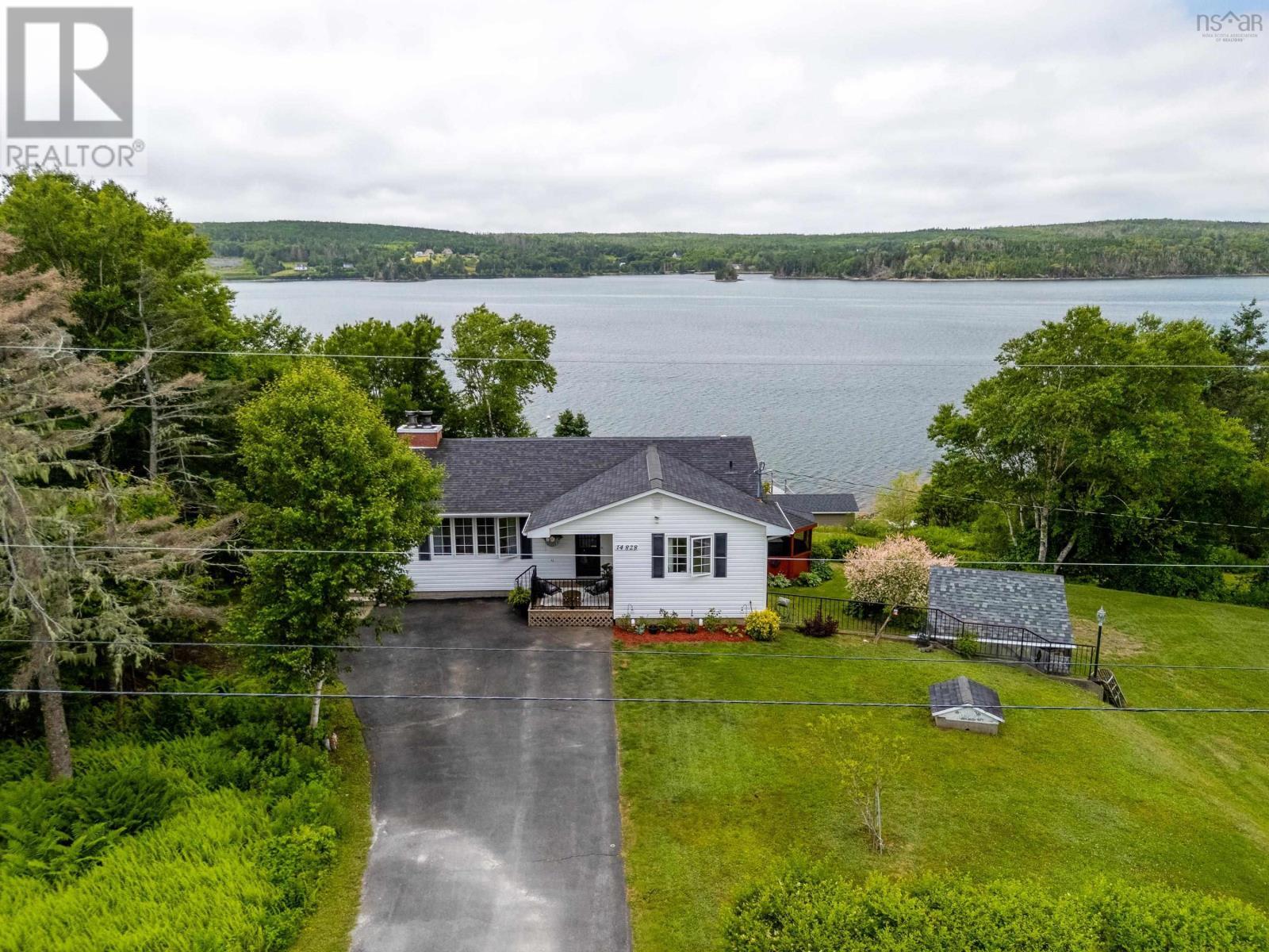 Property Photo: 14828 Highway 7 NS B0J 3H0