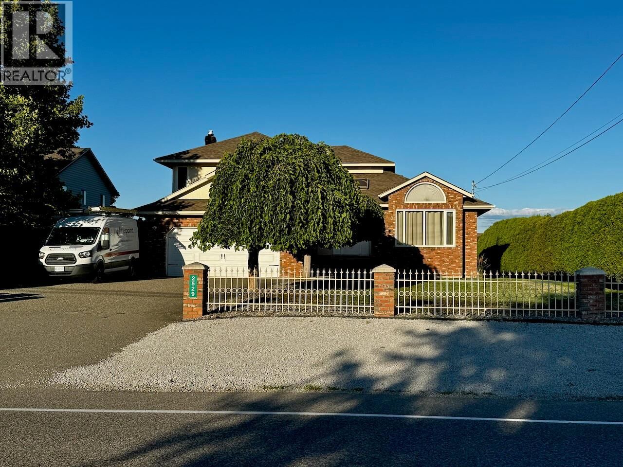 Photo de la propriété: 2529 Thacker Drive BC V1Z 1W2
