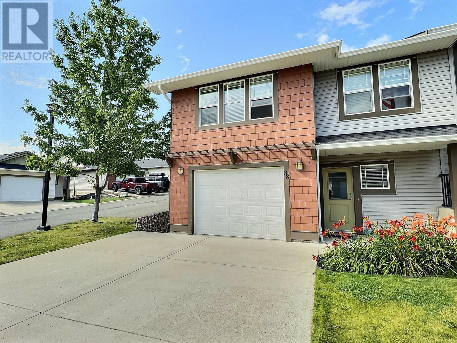 Property Photo: 900 Stagecoach Drive 38 BC V2B 0B7