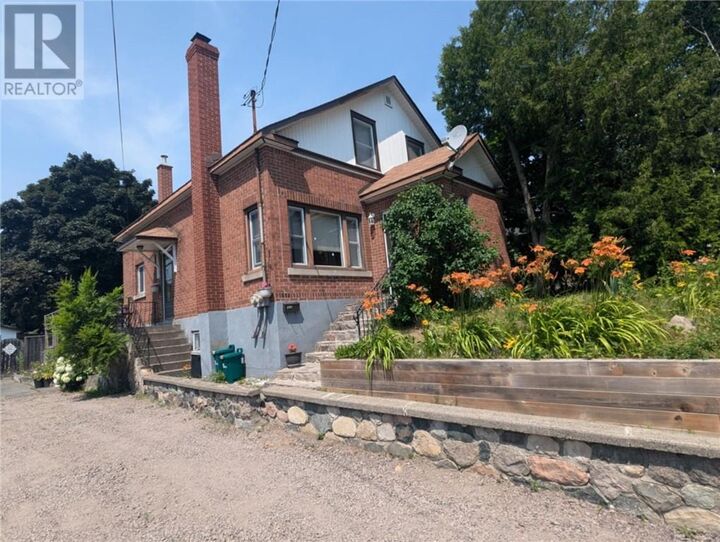 251 D'Youville Street  Sudbury ON P3C 5G1 photo