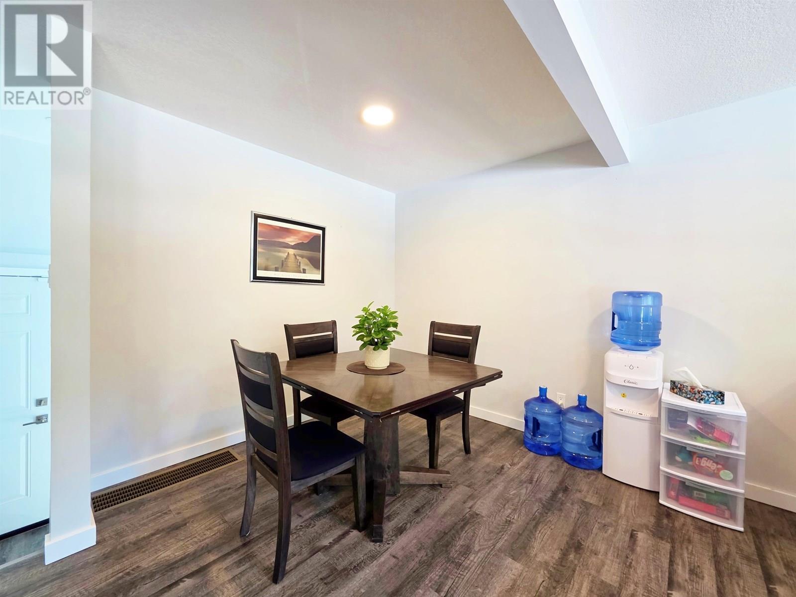 Property Photo:  672 Westland Road  BC V2J 4R6 