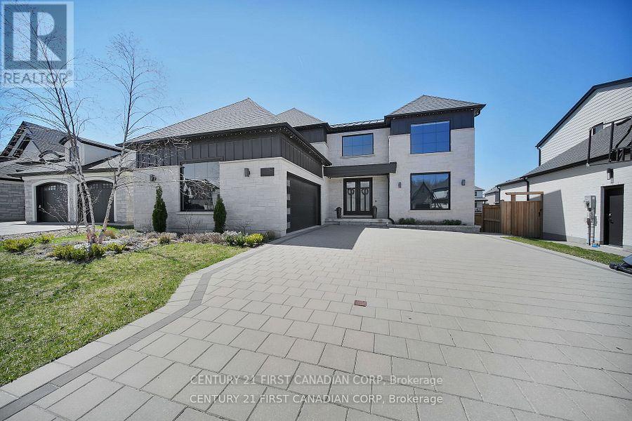 Photo de la propriété: 1741 Upper West Avenue ON N6K 0J2