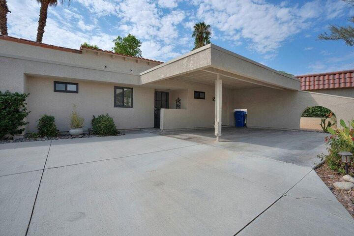 40678 Inverness Way  Palm Desert CA 92211 photo