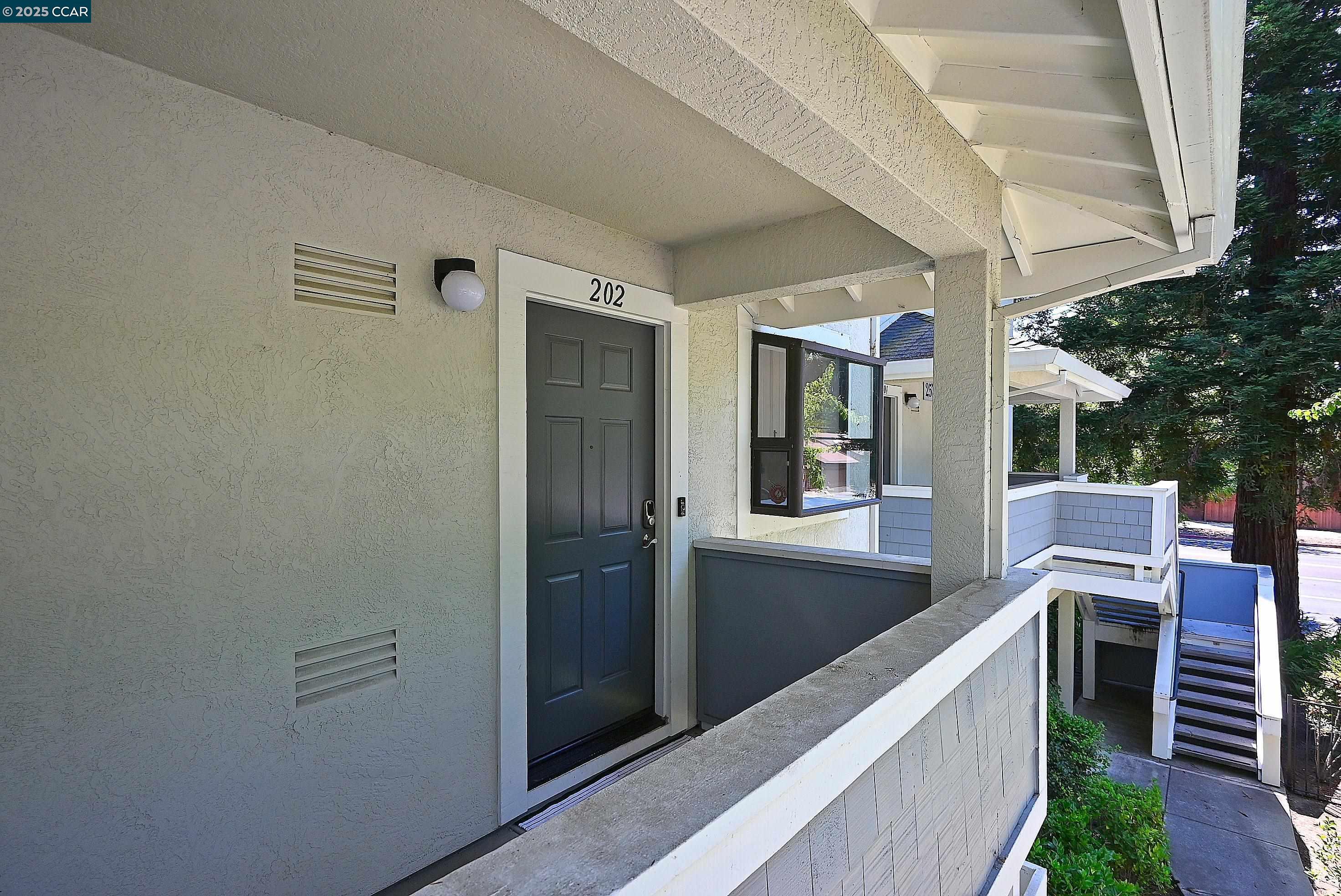 Property Photo: 2574 Oak Road 202 CA 94597