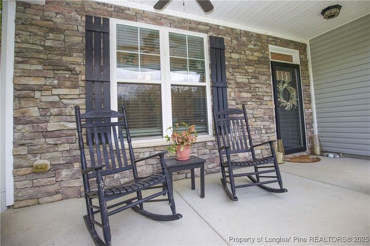 Property Photo: 193 Rosslyn Chapel Lane NC 28326