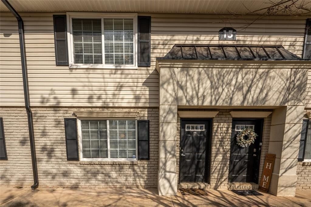 Property Photo:  6940 Roswell Road 15C  GA 30328 