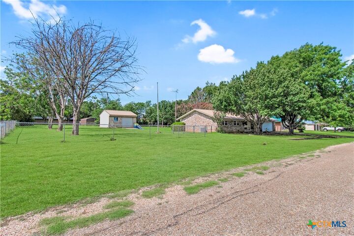 Property Photo:  531 Santa Rosa Road  TX 76571 