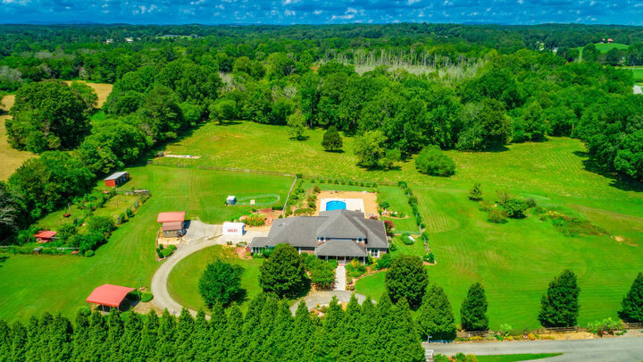 Property Photo:  575 W Nickajack Road  GA 30736 