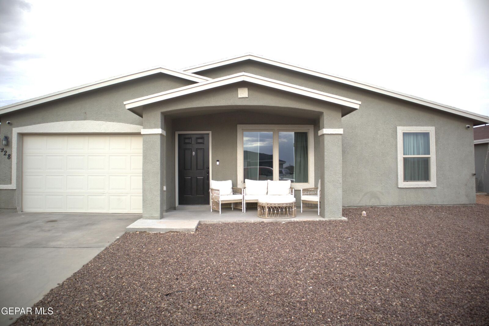 Property Photo: 928 Villa Seca Drive TX 79928