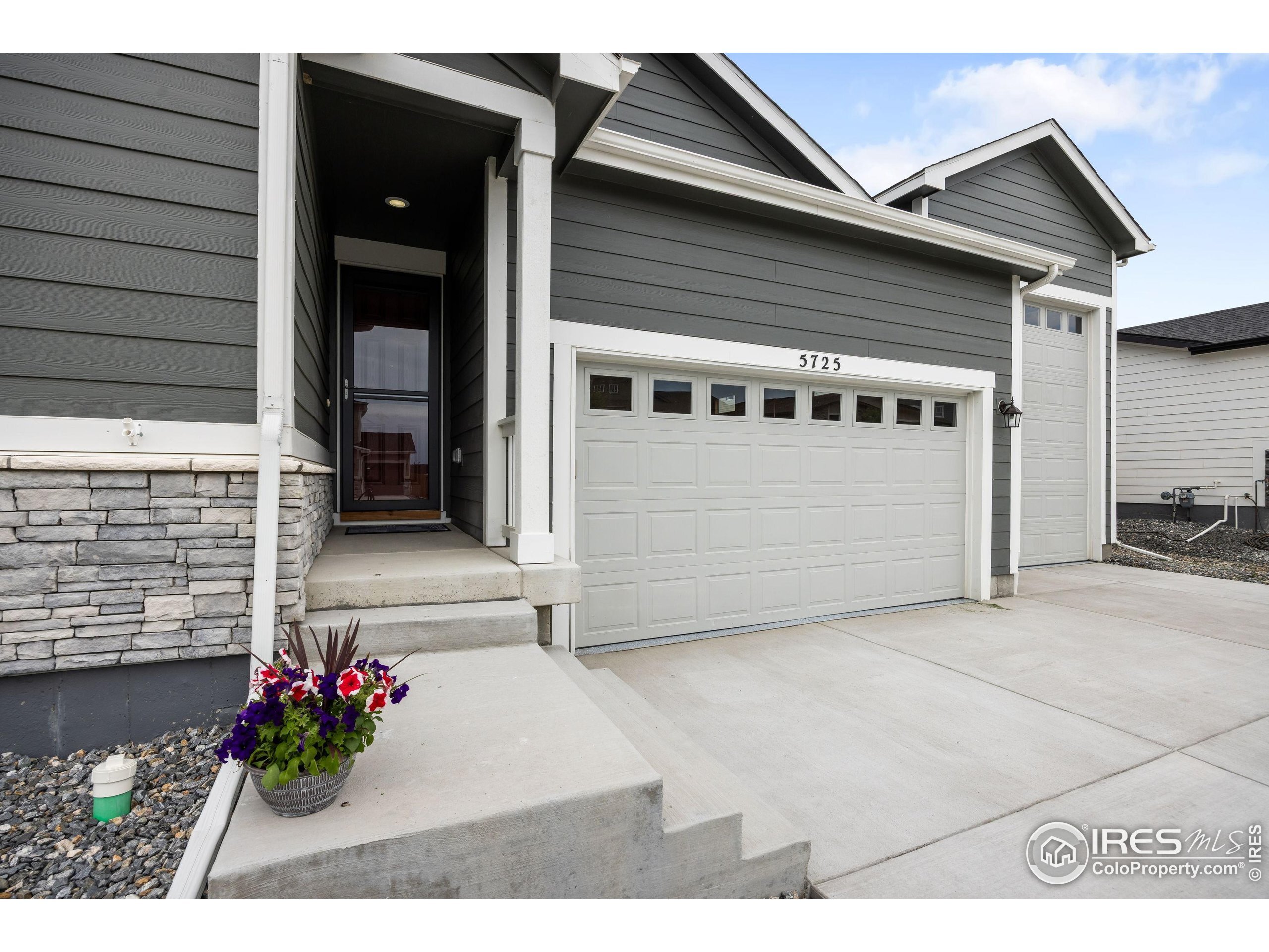 Property Photo:  5725 Bay Hill Dr  CO 80528 