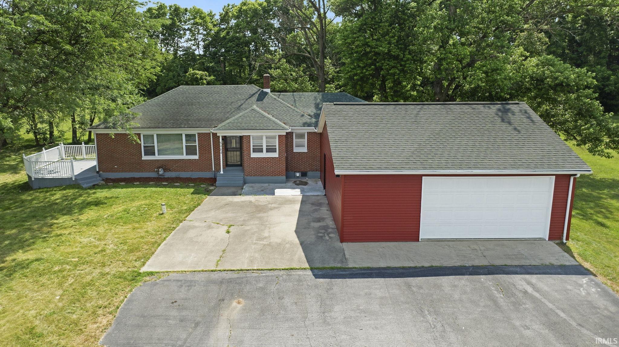 Property Photo: 8948 N US Highway 27 IN 46733-8777