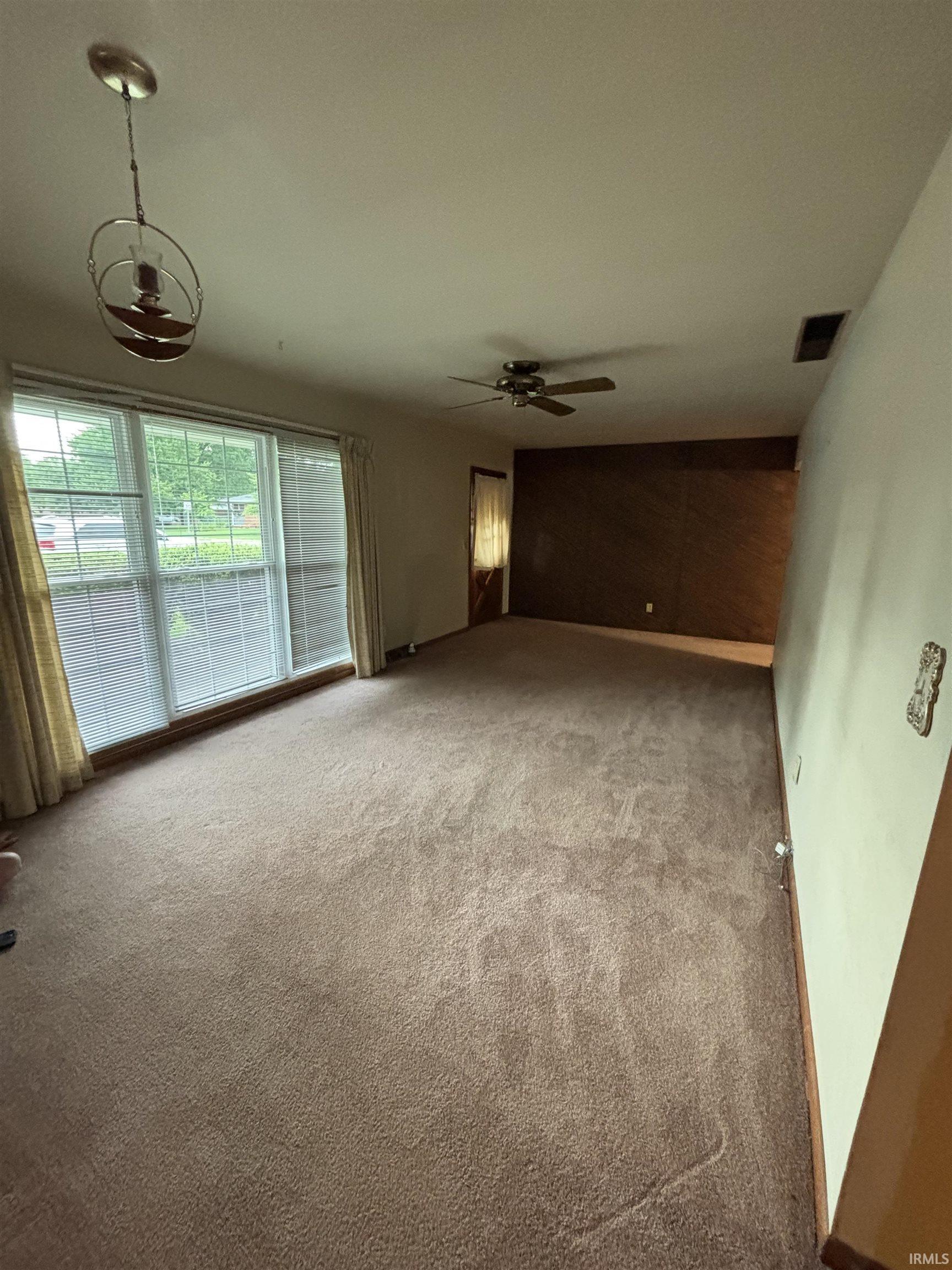Property Photo: 1300 Harriett Street IN 47620
