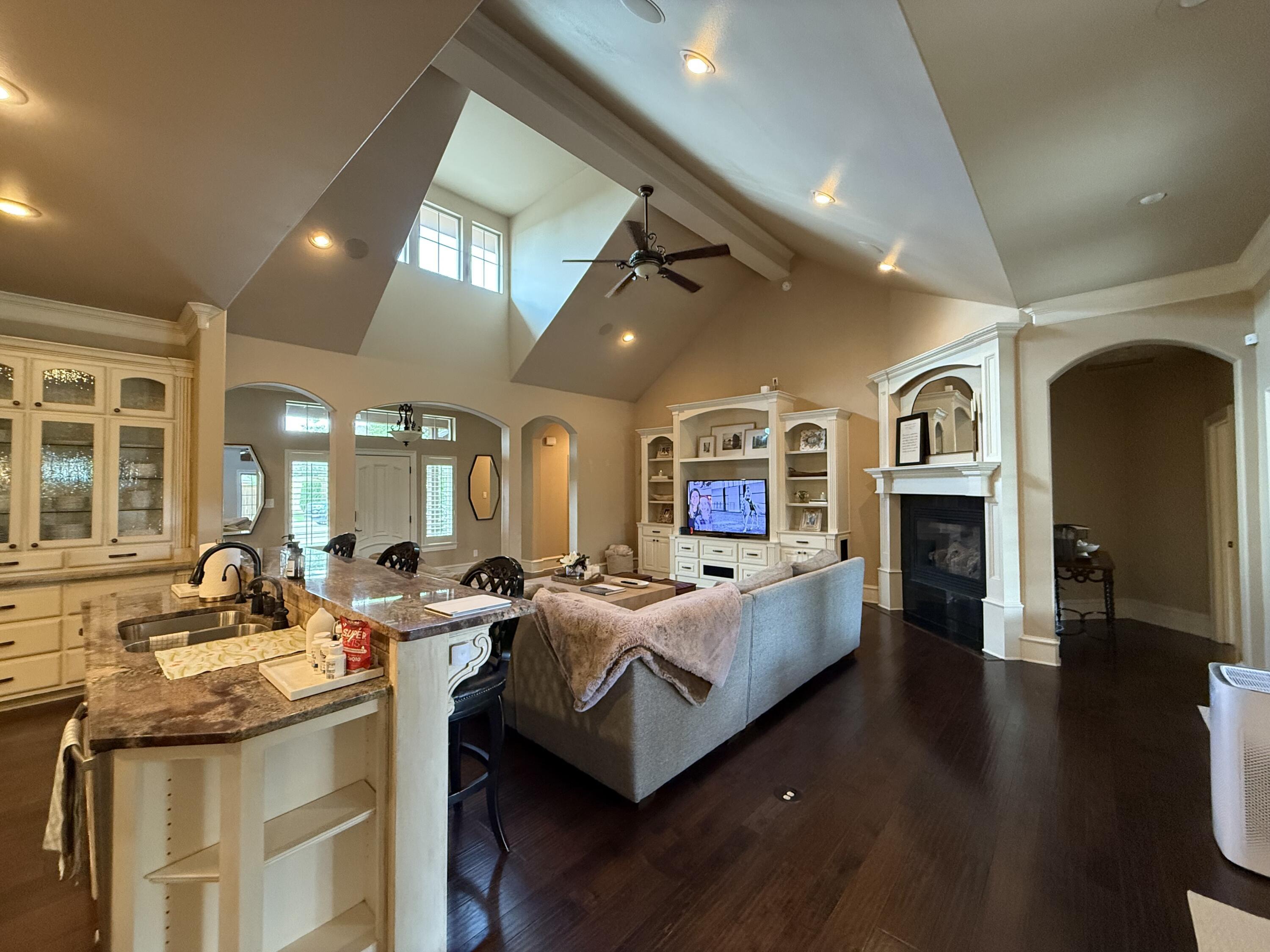 Property Photo:  3804 105th Street  TX 79423 
