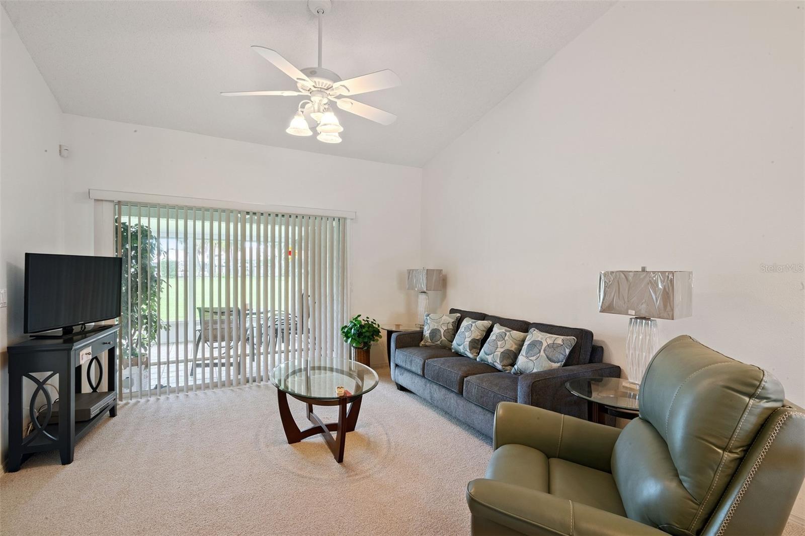 Property Photo: 14444 Bay Isle Drive FL 32824