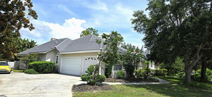 Property Photo:  9797 Camberley Circle  FL 32836 