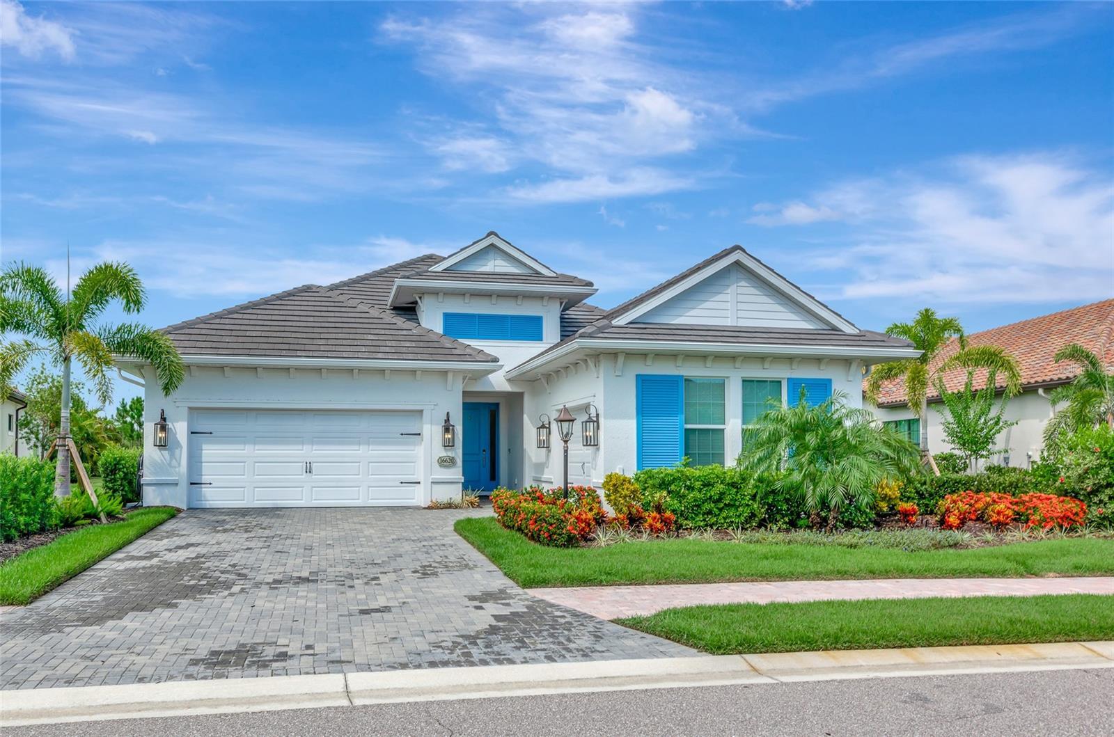 Property Photo: 16620 Collingtree Crossing FL 34202