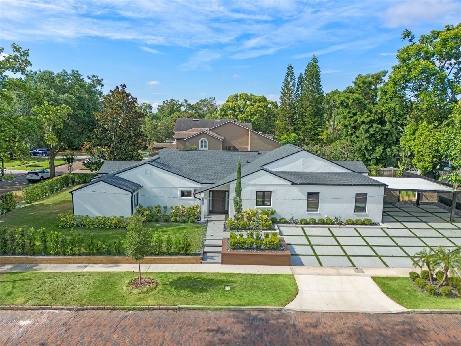 Property Photo: 1371 Lyndale Boulevard FL 32789