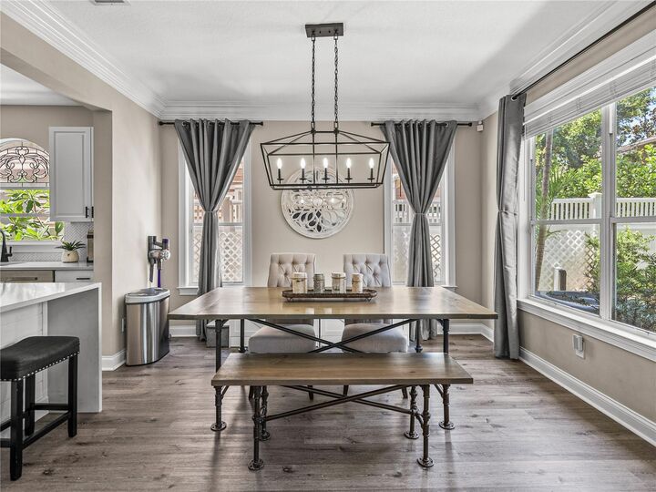 Property Photo:  2525 W Maryland Avenue B  FL 33629 