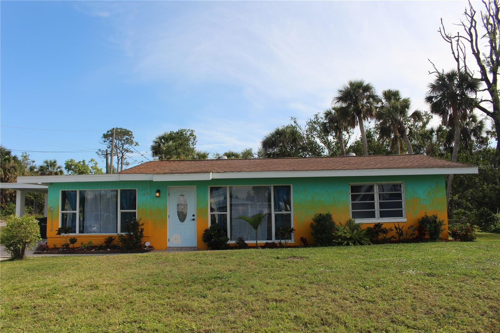 Property Photo: 156 Myakka Drive FL 34293