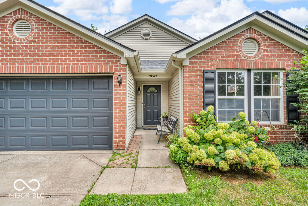 Property Photo: 19512 Windwood Parkway IN 46062