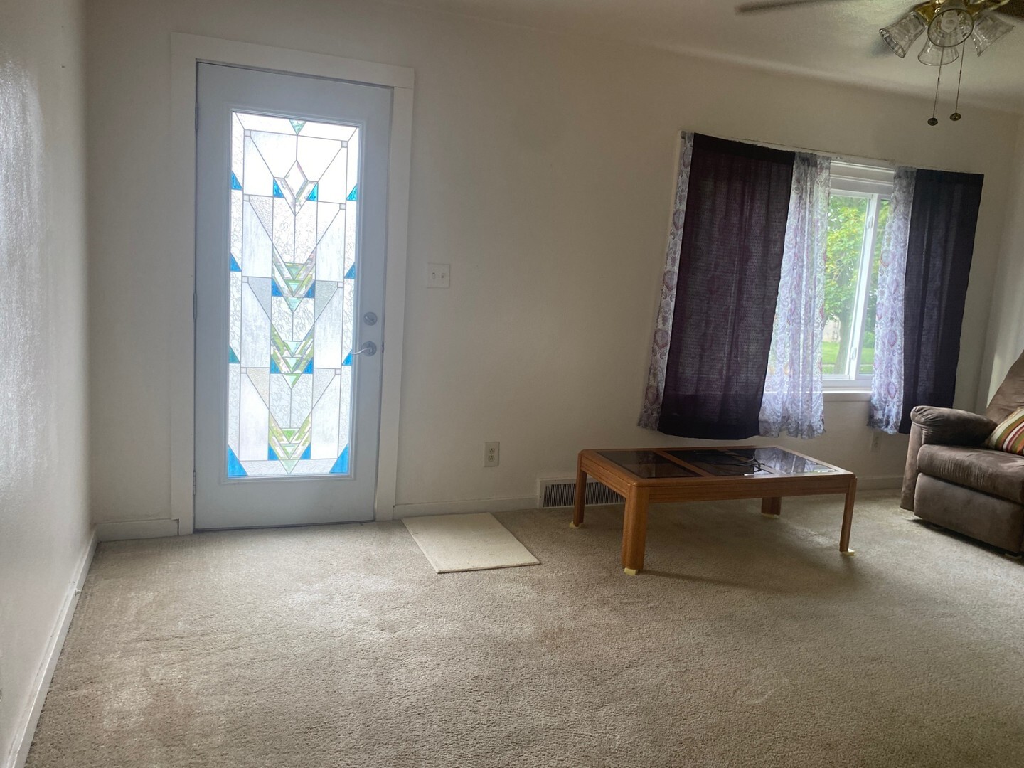 Property Photo: 715 W Cleveland Street IL 61362
