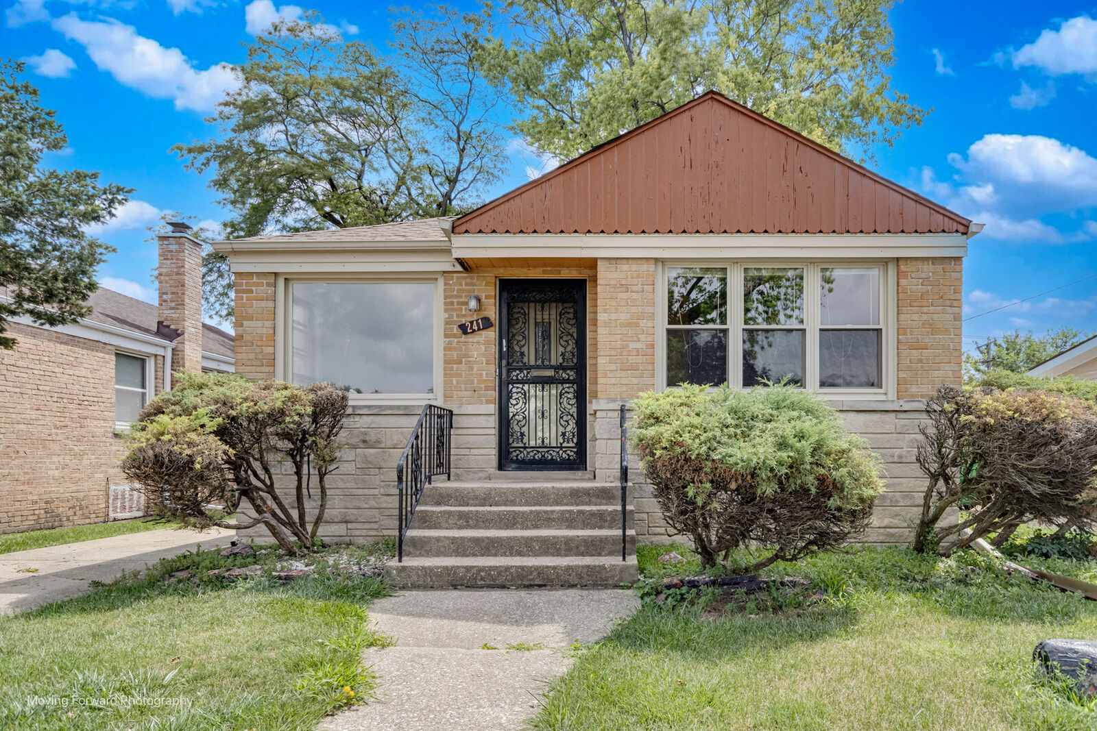 Property Photo:  241 51st Avenue  IL 60104 